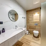 Здравен курорт Mirror Смолян