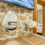 Mirror Здравен курорт *